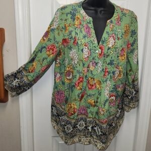 Figueroa & Flower Floral Top